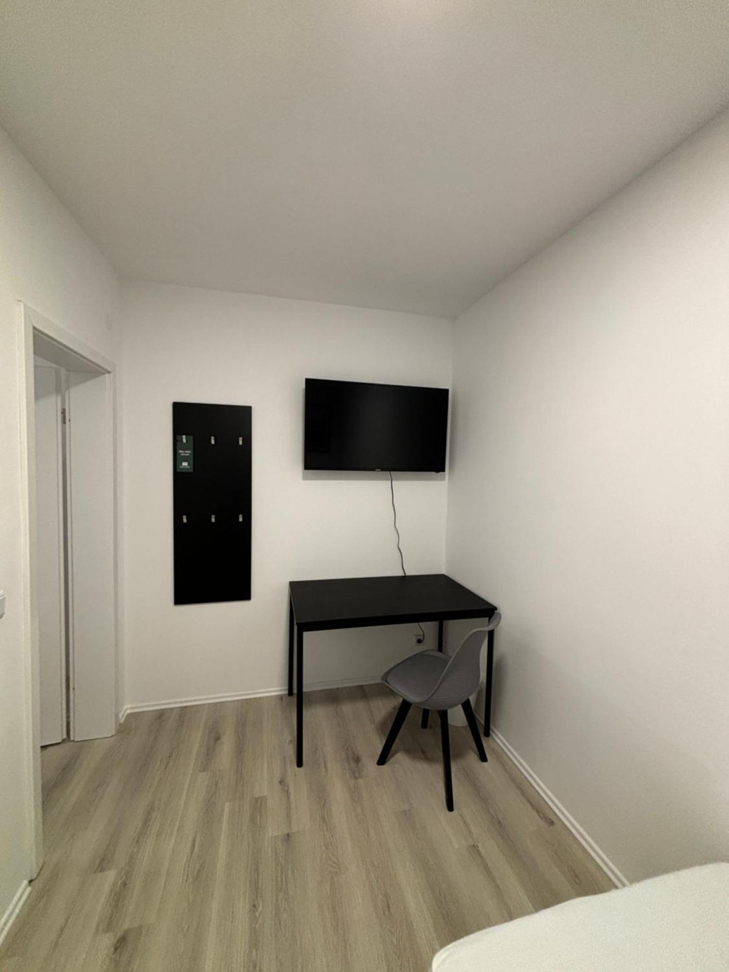 Harmony - 4 Schlafzimmer 2 Baeder Ganzes Apartement Meiningen Exteriör bild